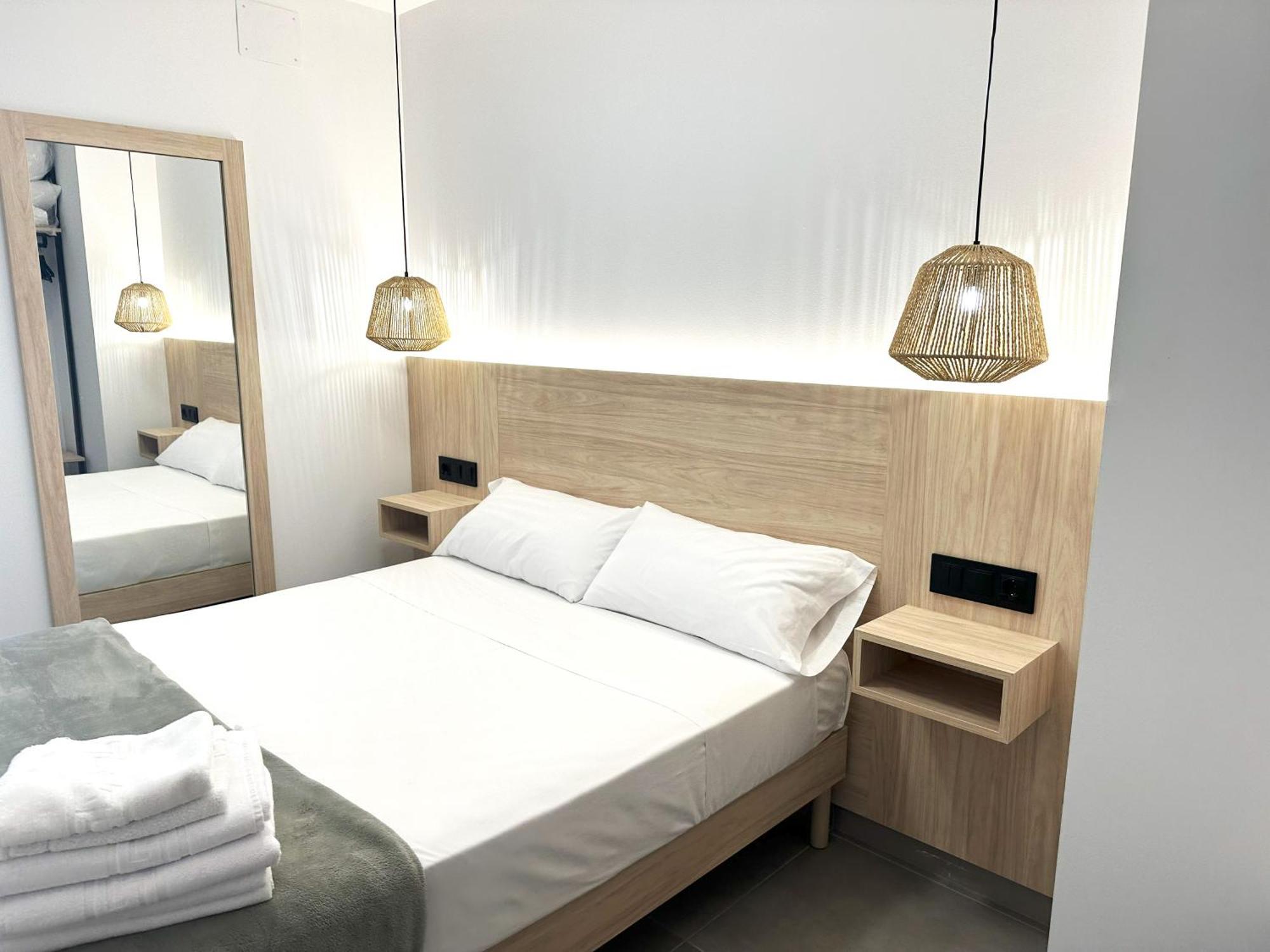 Almar 52 Suites Walencja Zewnętrze zdjęcie
