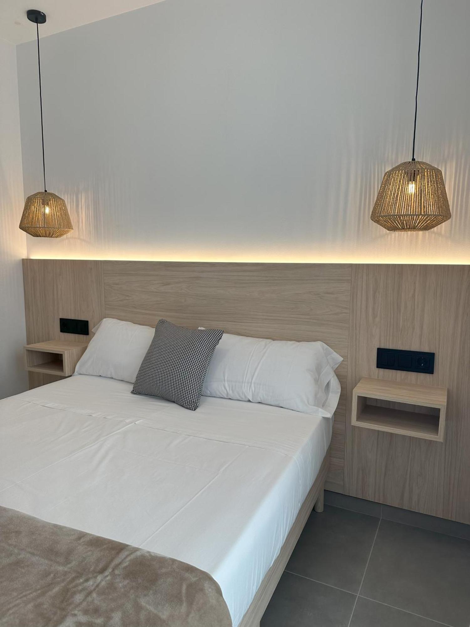 Almar 52 Suites Walencja Zewnętrze zdjęcie